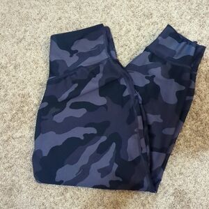 Women's Old Navy Activate leggings🌟